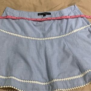 Very cute skirt! Size 6